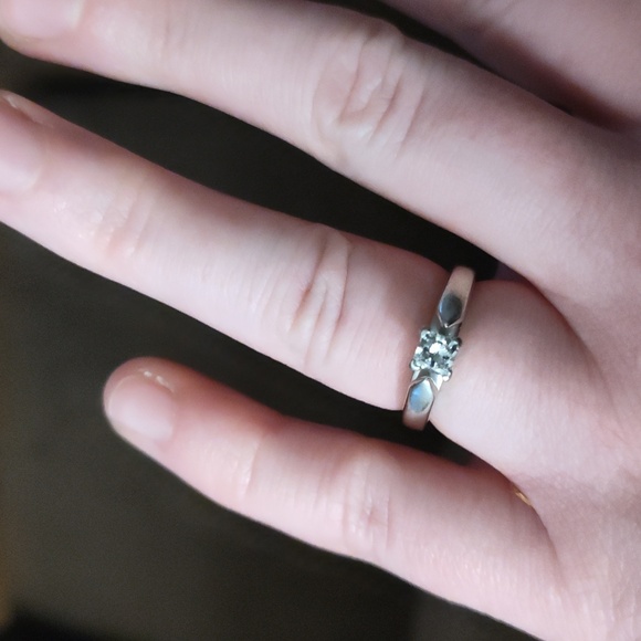 Diamond Ring 14k White Gold Engagement Wedding Anniversary Ring - Picture 3 of 3